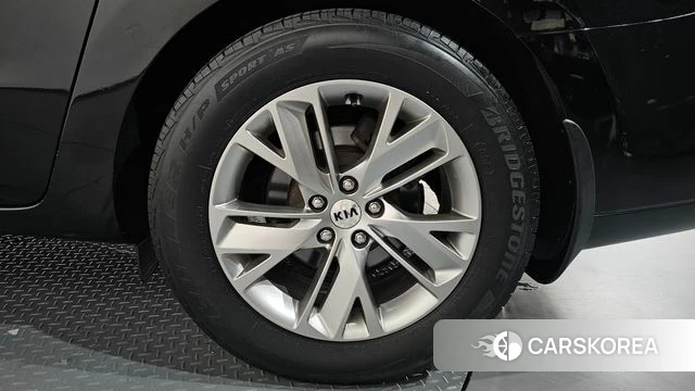 Kia The New Carnival id 4477481 из Кореи 13
