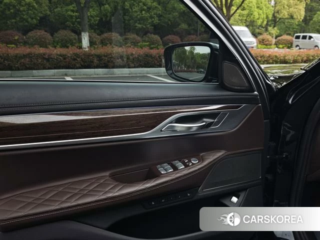 BMW 7 series id 4227920 из Китая 13