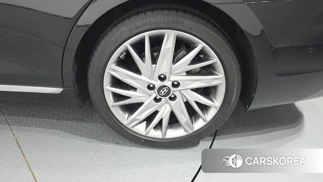 Hyundai The New Grandeur IG id 4632079 из Кореи 13