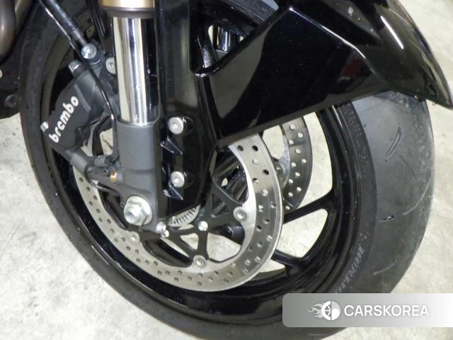 Suzuki GSX-S1000GT id 3947637 из Японии 13