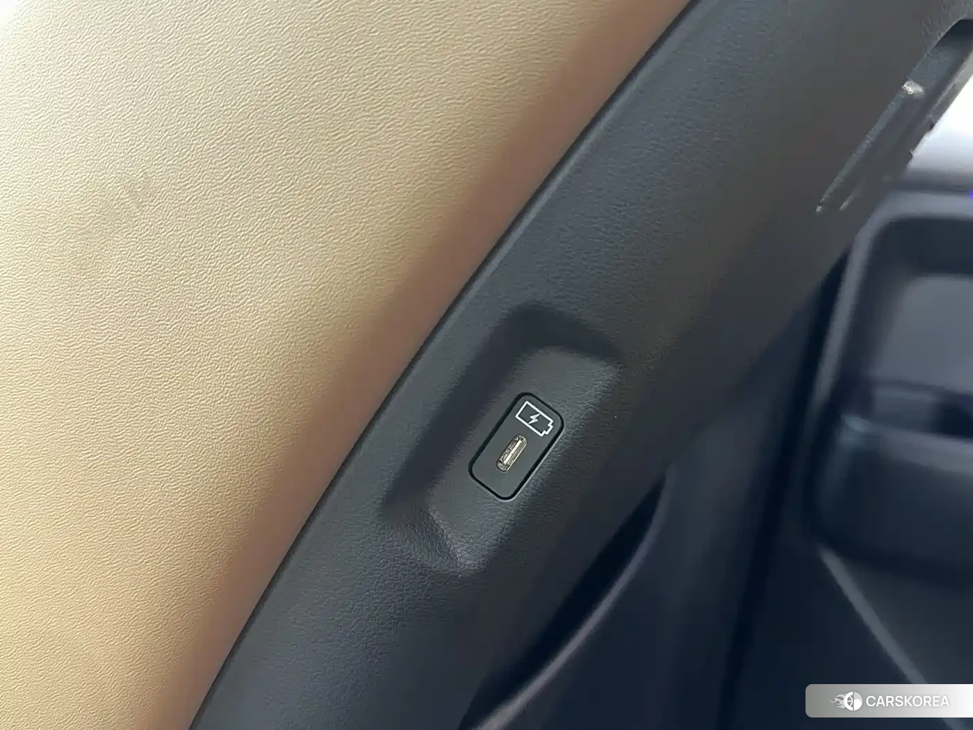 Hyundai Santa Fe id 4514399 из Китая 13