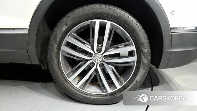 Volkswagen Tiguan Allspace id 4232111 из Кореи 13