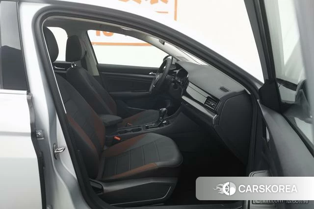 Volkswagen Bora id 4210165 из Китая 13