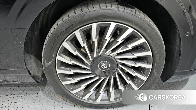 Hyundai Grandeur Hybrid (GN7) id 4281335 из Кореи 13