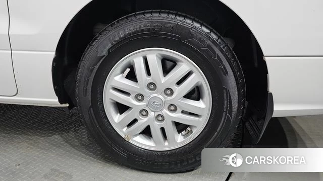 Hyundai The New Grand Starex id 4435715 из Кореи 13