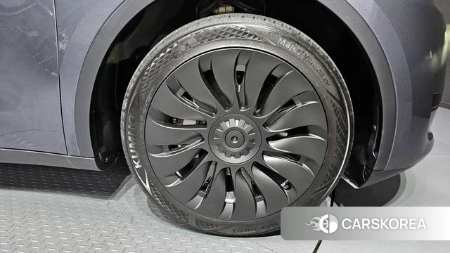 Tesla Model Y id 4315606 из Кореи 13