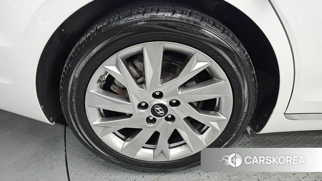 Hyundai The New Grandeur IG Hybrid id 4490158 из Кореи 13
