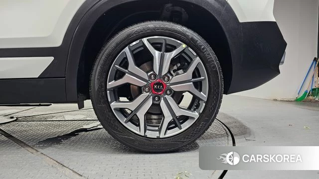 Kia Seltos id 4410160 из Кореи 13