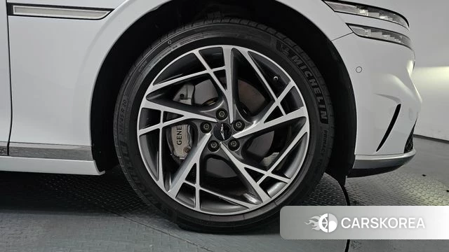 Genesis G90 (RS4) id 4687941 из Кореи 13