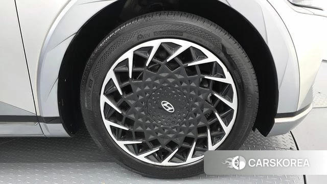 Hyundai Ionic 5 id 4283368 из Кореи 13