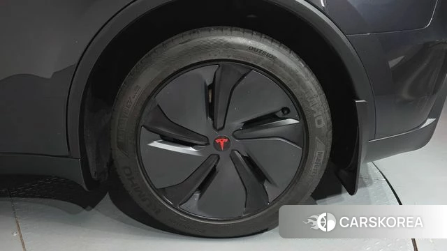 Tesla Model Y id 4515896 из Кореи 13