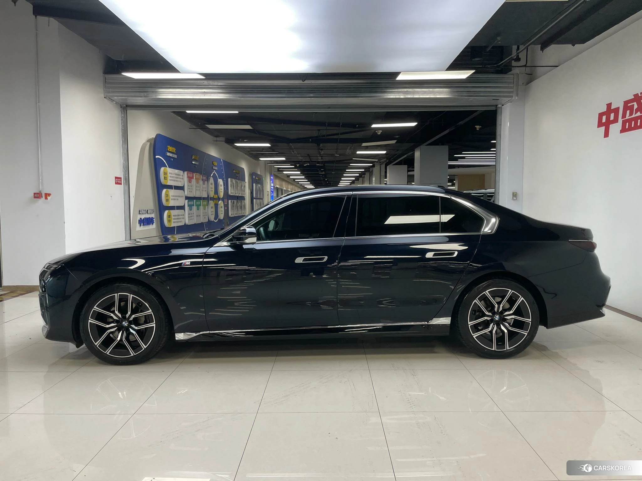 BMW 7 series id 4441263 из Китая 13