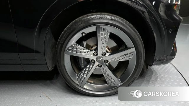 Genesis GV70 id 4223972 из Кореи 13