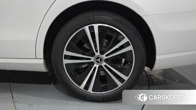 Mercedes-Benz E-Class W213 id 4754660 из Кореи 13