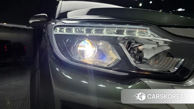 Ssangyong The New Rexton Sports Cannes id 4906069 из Кореи 13