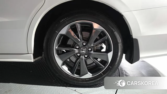 Honda Odyssey id 4383198 из Кореи 13