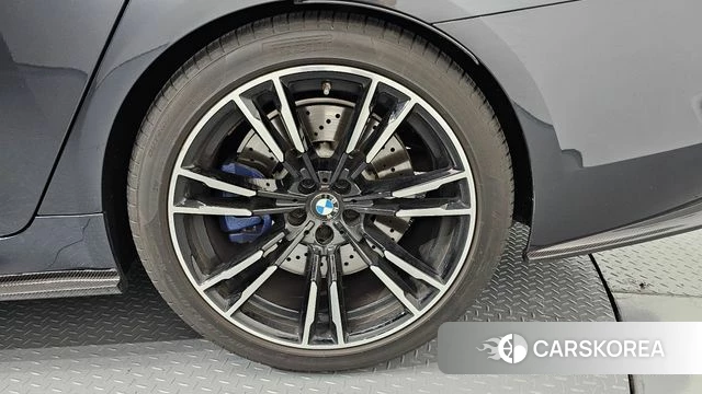 BMW M5 (F90) id 4363177 из Кореи 13
