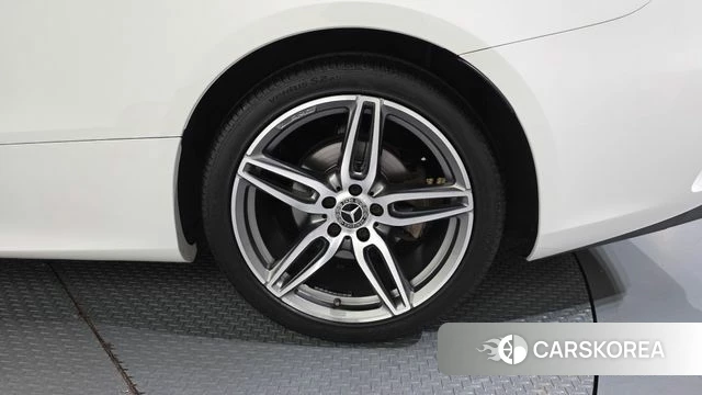 Mercedes-Benz E-Class W213 id 4642802 из Кореи 13