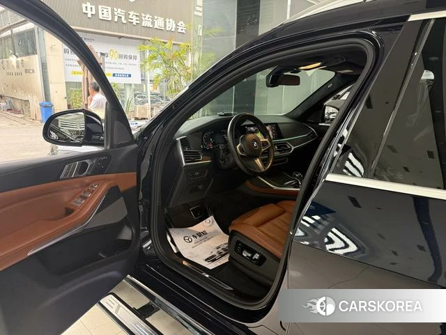 BMW X7 id 4256116 из Китая 13