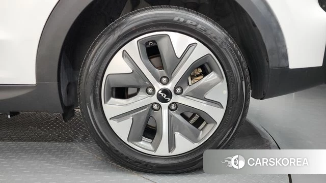 Kia Niro Plus id 4935173 из Кореи 13