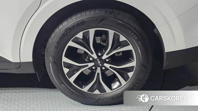 Kia Carnival 4th generation id 4585692 из Кореи 13