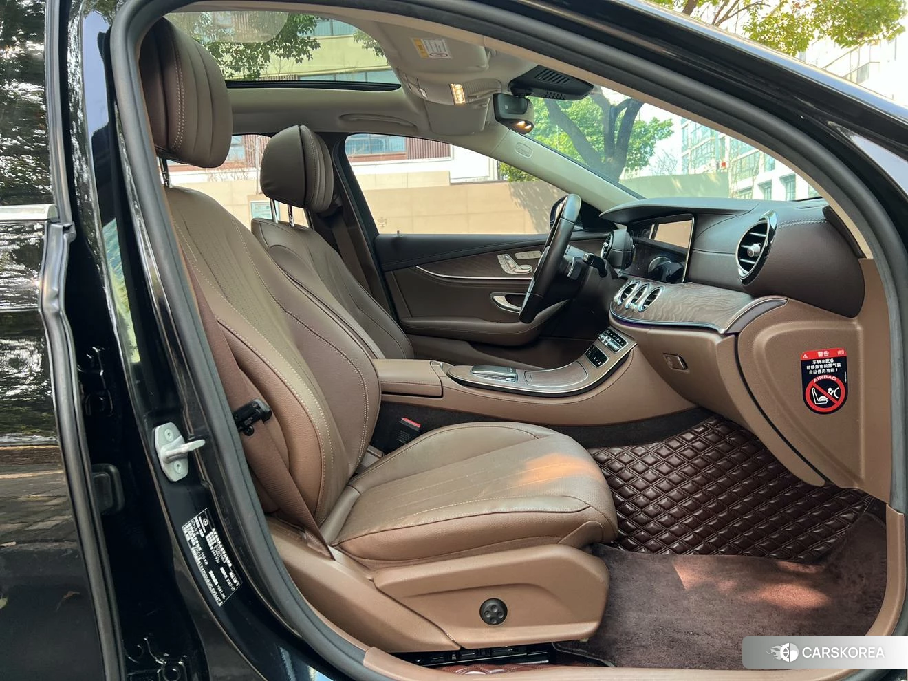 Mercedes-Benz E-class id 4512643 из Китая 13