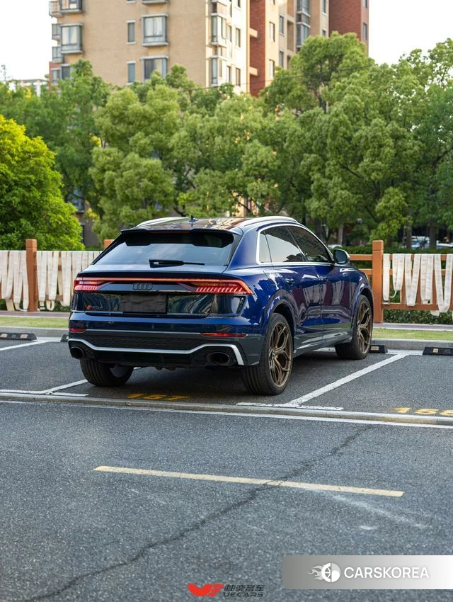 Audi RS Q8 id 4271122 из Китая 13