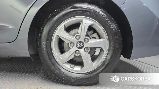 Hyundai Avante AD id 4776485 из Кореи 13