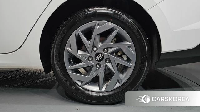 Hyundai The New Avante (CN7) id 4635675 из Кореи 13