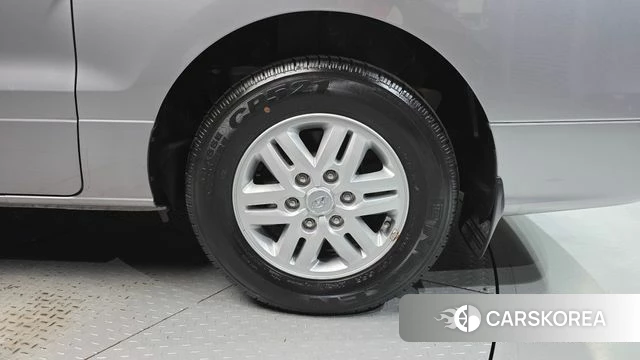 Hyundai The New Grand Starex id 4562236 из Кореи 13