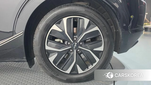 Kia EV6 id 4898844 из Кореи 13