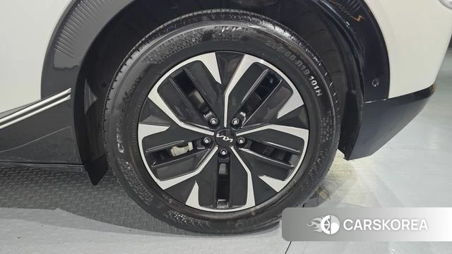 Kia EV6 id 4590649 из Кореи 13