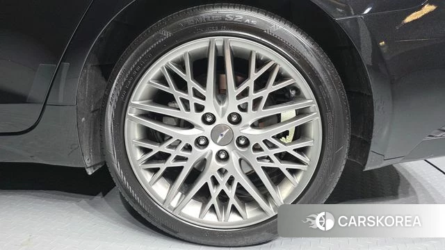 Genesis The New G70 id 4625356 из Кореи 13
