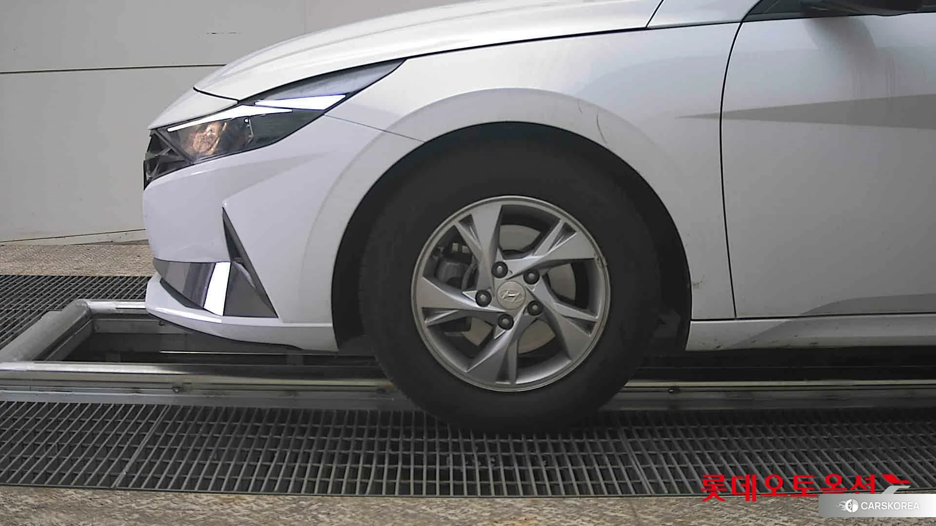 Hyundai Avante id 3869378 из Кореи 13