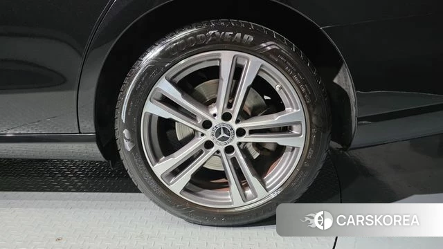 Mercedes-Benz E-Class W213 id 4881398 из Кореи 13