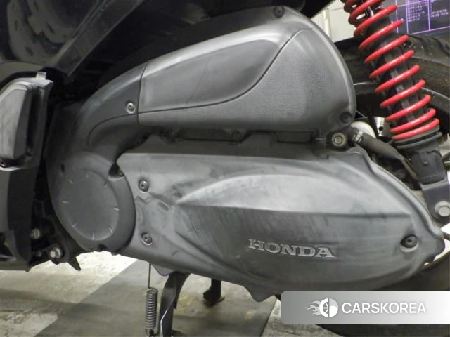 Проданный Honda FORZA id 4199114 из Японии, фото 13
