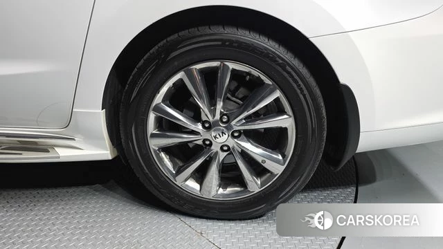 Kia The New Carnival id 4918836 из Кореи 13