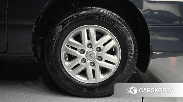 Hyundai The New Grand Starex id 4351279 из Кореи 13