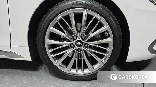 Hyundai Grandeur IG id 4424874 из Кореи 13