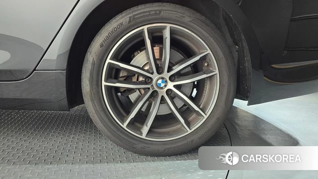 BMW 5 Series (G30) id 4759299 из Кореи 13
