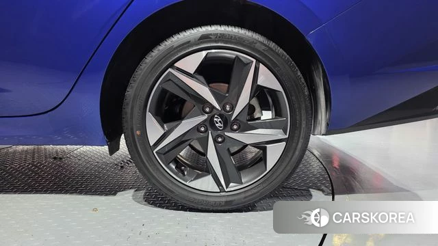 Hyundai Avante (CN7) id 4759260 из Кореи 13