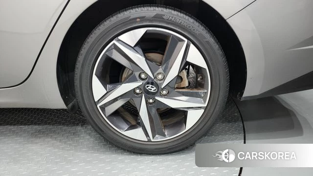 Hyundai Avante Hybrid (CN7) id 4646811 из Кореи 13