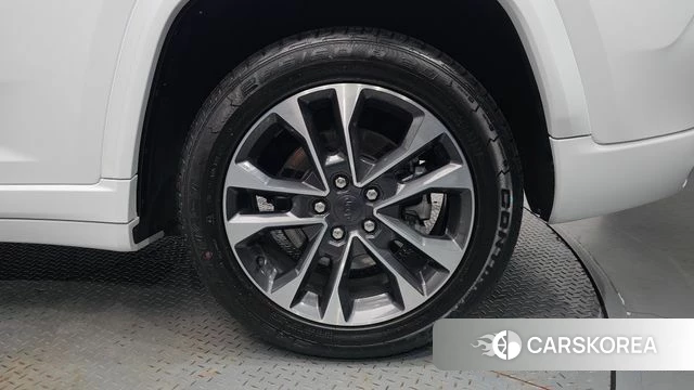 Jeep Grand Cherokee (WL) id 4834649 из Кореи 13