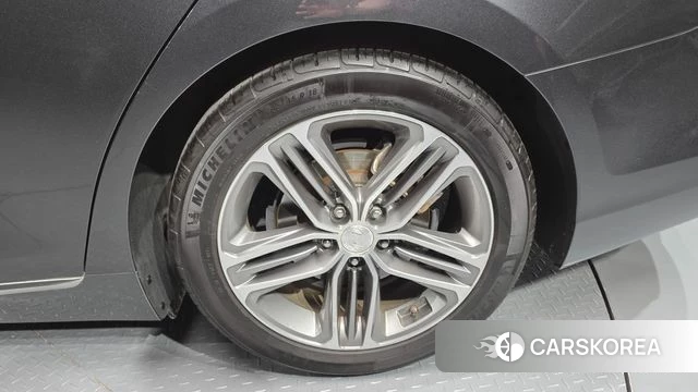 Hyundai Grandeur IG id 4285054 из Кореи 13