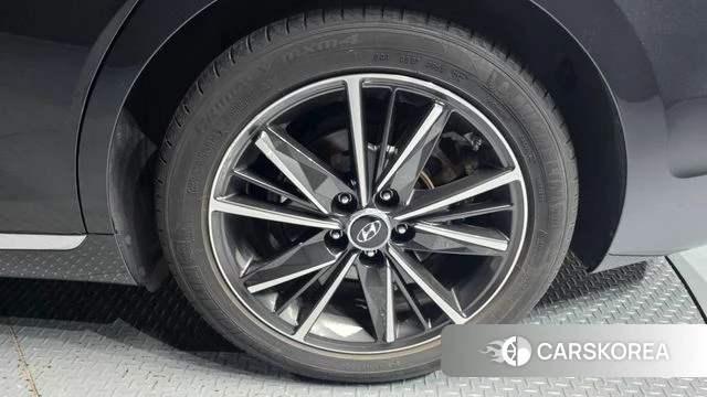 Hyundai The New Grandeur IG id 4518958 из Кореи 13