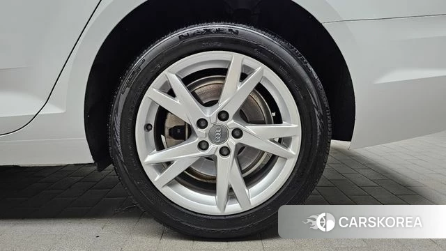 Audi A4 (B9) id 4882557 из Кореи 13