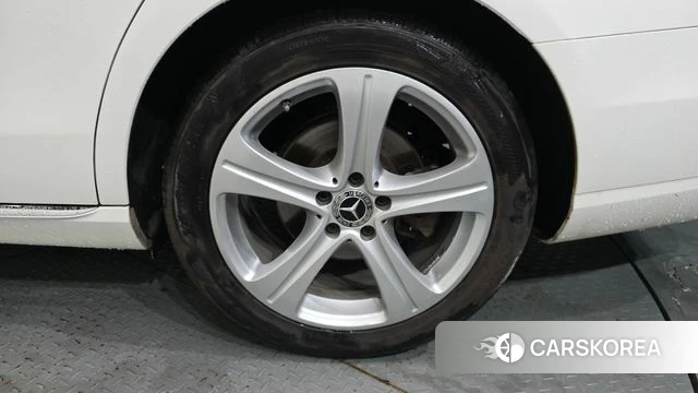 Mercedes-Benz E-Class W213 id 4751404 из Кореи 13