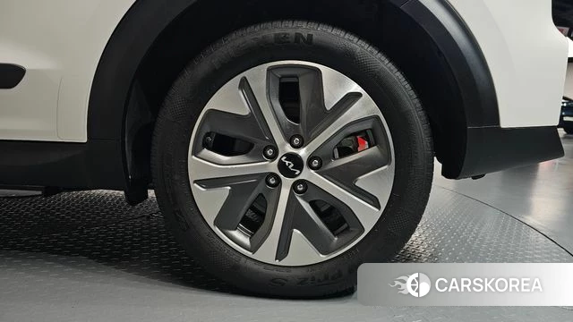 Kia Niro Plus id 4917483 из Кореи 13