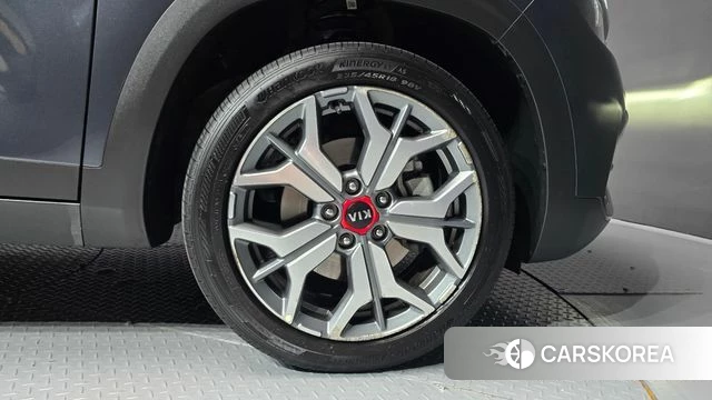 Kia Seltos id 4625695 из Кореи 13