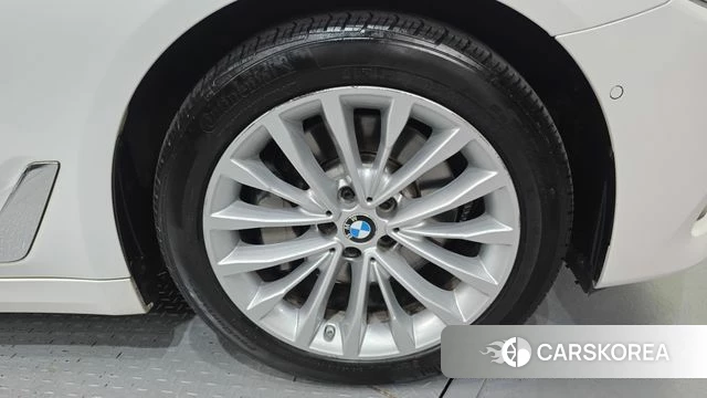BMW 5 Series (G30) id 4304804 из Кореи 13